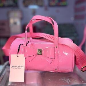 🎀 Juicy Couture Pink Bow Crossbody.